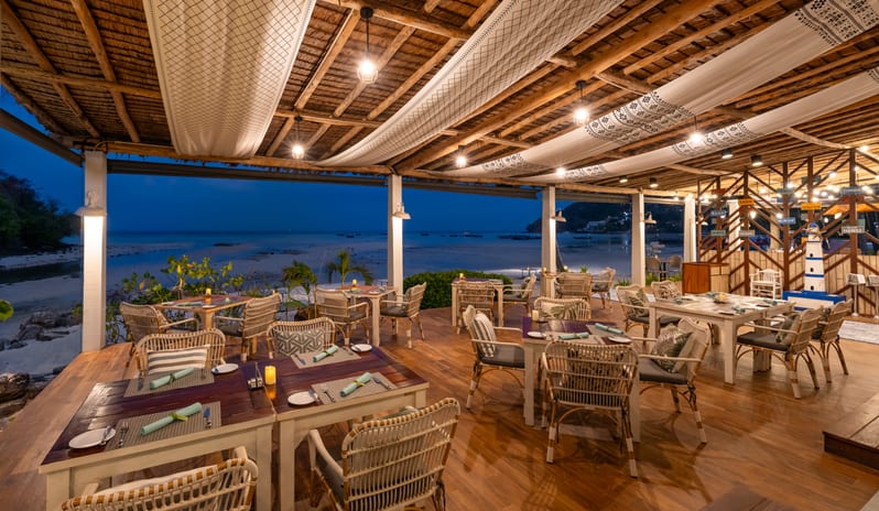 The Beach House Evening Decoration